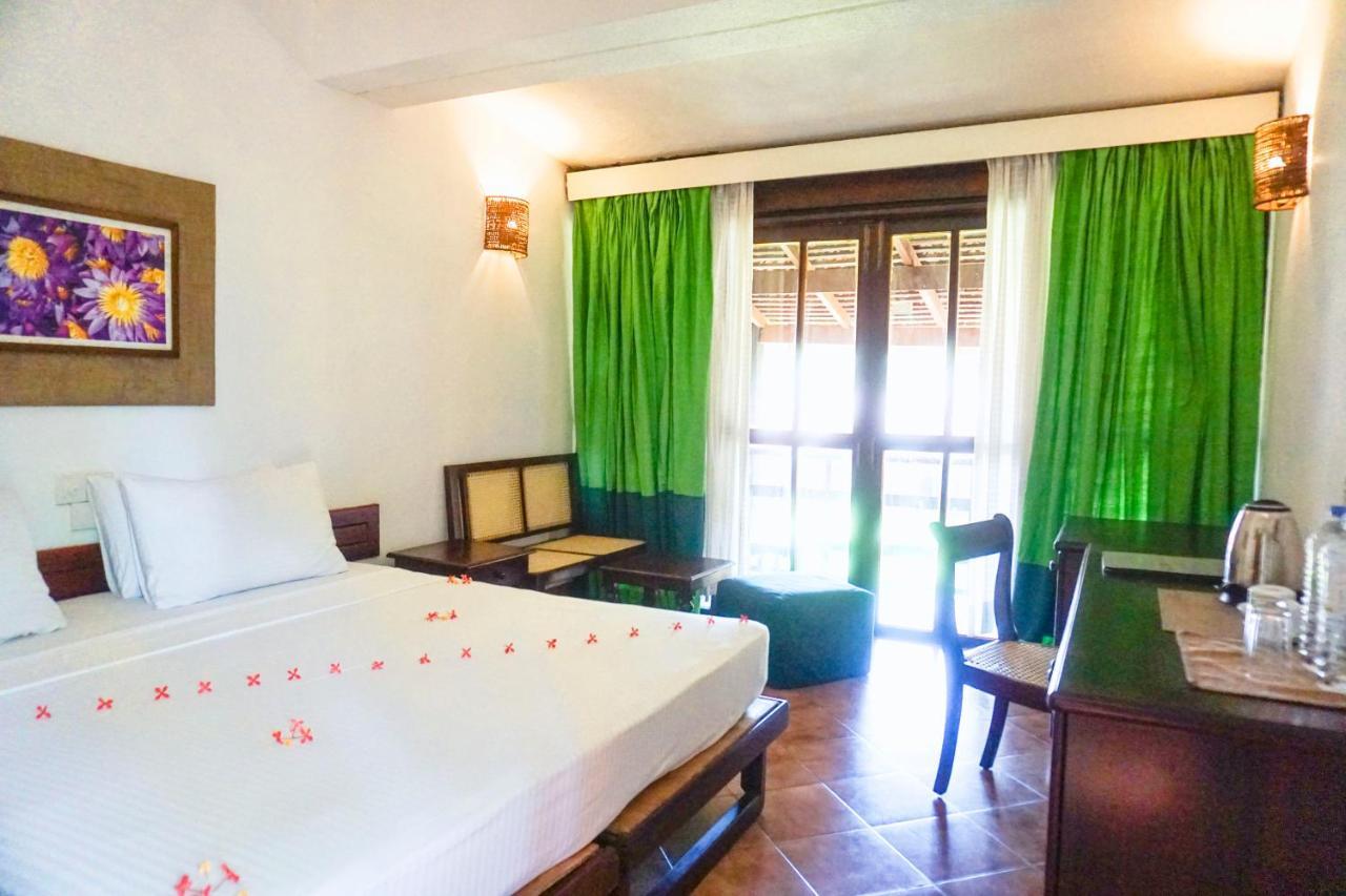 Club Bentota Hotel Екстериор снимка